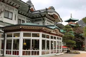 富士屋ホテルに泊まって、美味しいパン屋をめぐる箱根旅。
