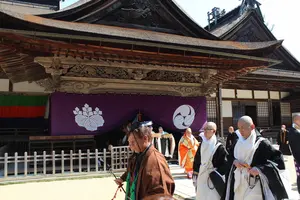 開創1200年の高野山に仏教体験に行こう！
