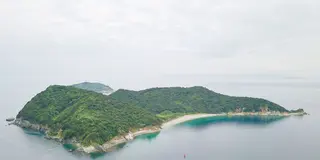 和歌山県有田市にある無人島「地ノ島（じのしま）」で圧倒的非日常体験ができる!