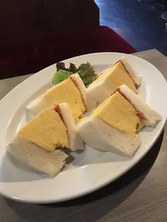 喫茶マドラグ