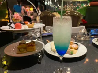 絵本の国のアリス