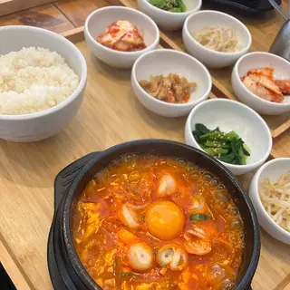 けいけい飯田橋