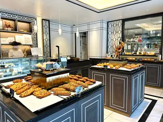 BOULANGERIE LE CINQ（ブーランジェリー ル・サンク）
