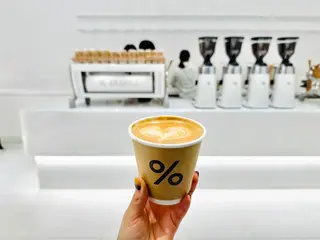 % ARABICA Tokyo Azabudai Hills B1店（アラビカ東京 B1）
