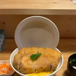 かつ丼あらた