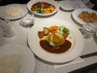 榎本ハンバーグ研究所