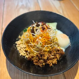 四川担々麺 赤くろ