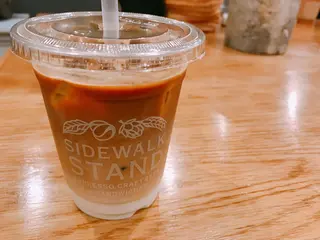 サイドウォーク スタンド （SIDEWALK STAND）