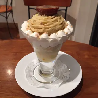 マテリエル （ma∴tēriel）