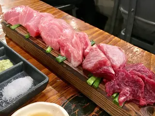 マグロマート