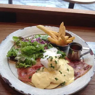 ゼロワンカフェ（ZERO ONE CAFE）
