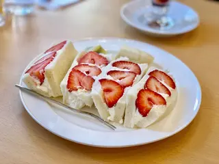パーラーシシド