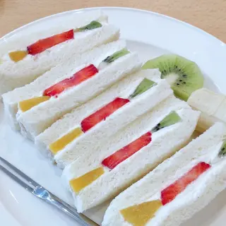 パーラーシシド