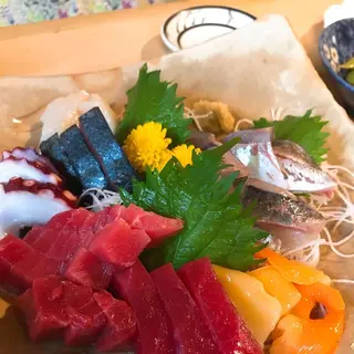 つく志