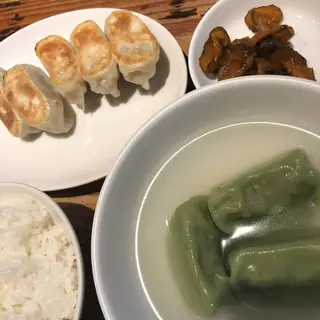 餃天堂（ぎょうてんどう）