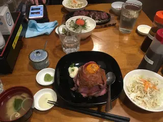 肉バル にはち