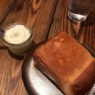 RACINES Boulangerie＆Bistro（ラシーヌブーランジェリアンドビストロ）