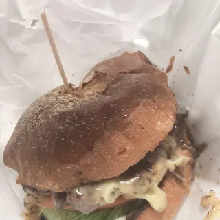 肉ハサミ屋
