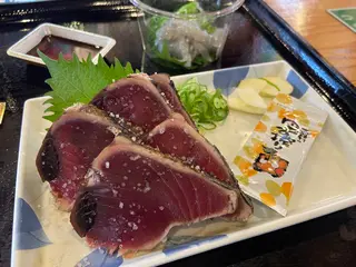 ひろめ市場