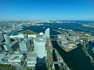 横浜ランドマークタワー