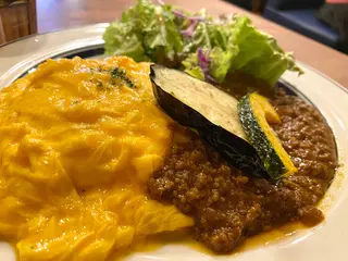 喫茶ゾウメシ