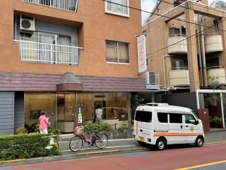 クリーニング・カラキヤ