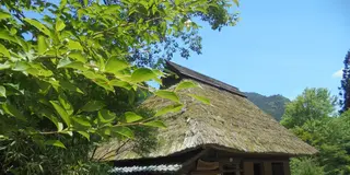 かやぶき古民家奥さめうらの里 囲炉裏のある古民家を一棟貸しています。