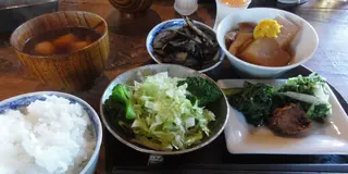 地産地消！野菜・食材にこだわるランチを巡る旅。