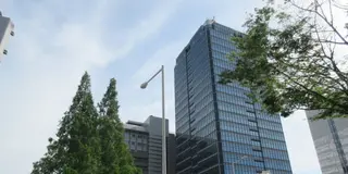 堺市役所展望ロビーから古墳を眺めて堺銀座通りを闊歩