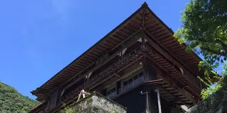 奈良・十津川村　山奥の中で見つけたエメナルドグリーンの秘境とカフェ