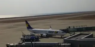 神戸ポートアイランドで、こどもたちがにっこり笑顔