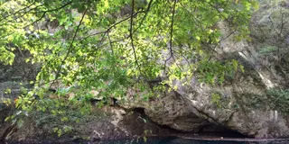 広島県神石高原町。国定公園帝釈峡で癒しのカヤックツアー。90分の湖上デート♡