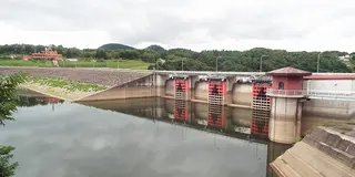 ダムってあんまり関心なかったけどいざ実物を見ると意外と迫力があっていいもんですね