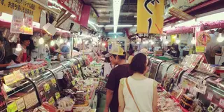 那覇まちぐぁー（市場）巡り