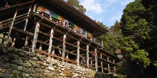 隠れた名所！美濃の舞台、日龍峰寺