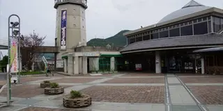 徳島県つるぎ町の「貞光ゆうゆう館」、ドライブの休憩とともにグルメも楽しみ。