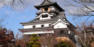 日本最古級「国宝犬山城」から「カルトスポット」まで全部紹介。犬山周辺が面白い！