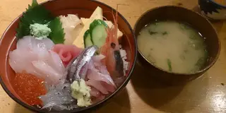 大人気グルメをめぐる美味しい伊豆熱海旅行