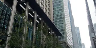 東京駅から神楽座　緑あふれる都心のお散歩