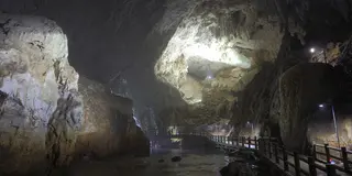 秋芳洞と湯田温泉で気分をリフレッシュ！絶景と温泉を楽しむ旅