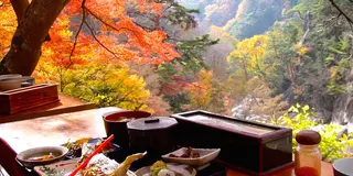 まだ間に合う！錦秋の昇仙峡＆ワイナリーと温泉／山梨