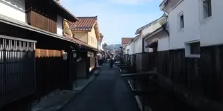 倉吉白壁土蔵群と赤瓦の風情を楽しむ旅