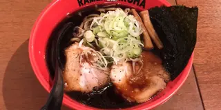 【富山県】市内ではしご酒！日本酒から〆のブラックラーメンまで堪能🍜