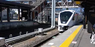 観光列車で行く日光東照宮