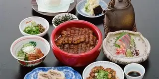 名古屋駅周辺で日帰り食べ歩きツアー！