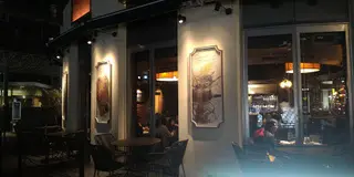 浅草で、風呂あがりのビールと向き合う。