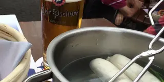 【GERMANY】ビールと白ソーセージ、絵本の中の世界。