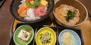 一般OKの社員食堂～～最高に美味しいケーキ。はとバスも！欲張りな東京↔日本橋の旅