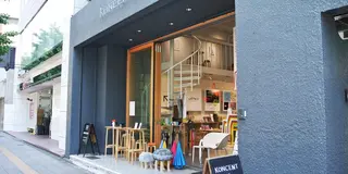 蔵前のカフェCAMERA、カキモリ、ショコラティエを巡り、東京スカイツリーへ