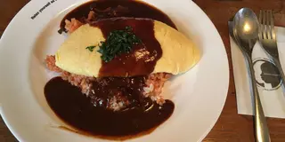 関西でゆったりオムライスが楽しめるお店